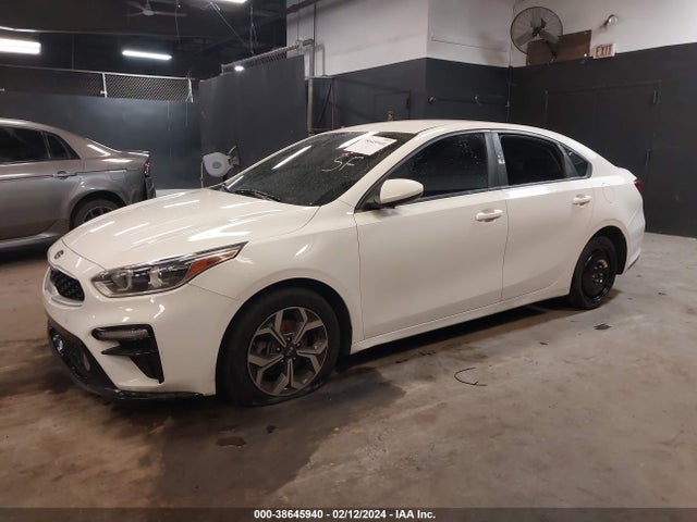 KIA Forte Lxs 2020 3KPF24AD7LE161924 Image 2