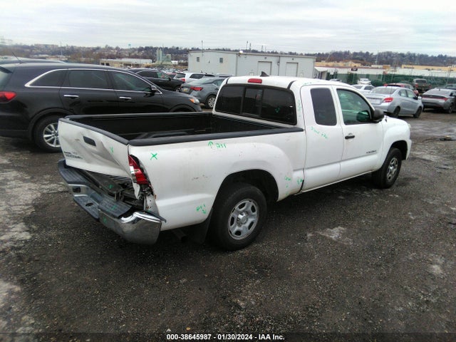 Toyota Tacoma 2015 5TFTX4CN3FX050981 Image 4