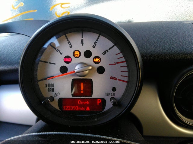 2011 MINI COOPER WMWSU3C56BT092378 Photo 6