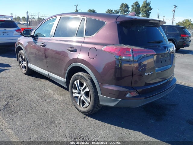 2018 TOYOTA RAV4 LE VIN: 2T3ZFREV9JW485234
