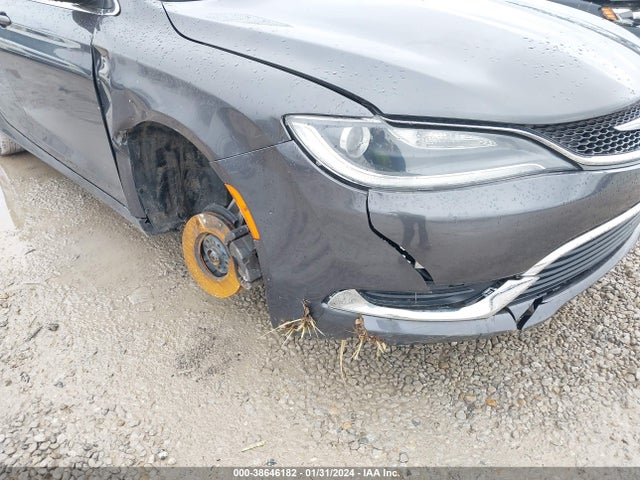 Chrysler 200 Limited 2015 1C3CCCABXFN729452 Image 6