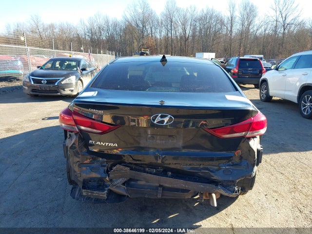 Hyundai ELANTRA SE 2017 5NPD84LF8HH131502 Image 16