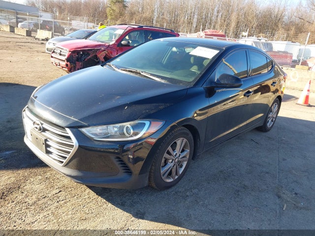 Hyundai ELANTRA SE 2017 5NPD84LF8HH131502 Image 2