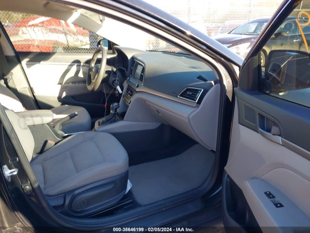 Hyundai ELANTRA SE 2017 5NPD84LF8HH131502 Image 5