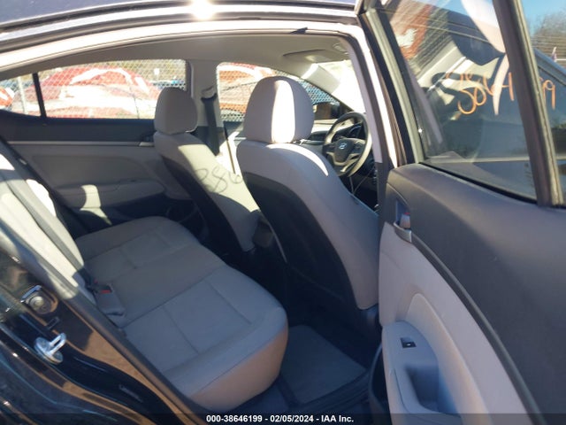Hyundai ELANTRA SE 2017 5NPD84LF8HH131502 Image 8