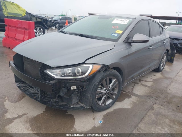Hyundai Elantra Value Edition 2018 5NPD84LF0JH382424 Image 2