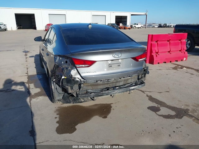 Hyundai Elantra Value Edition 2018 5NPD84LF0JH382424 Image 6