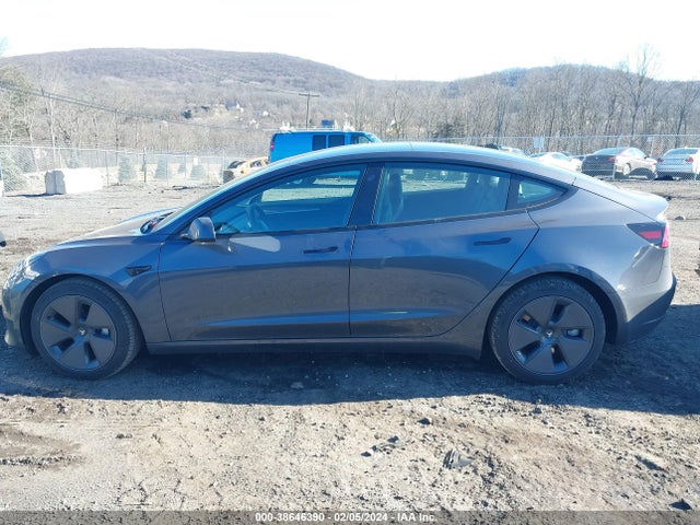Tesla Model 3 Rear-wheel Drive 2023 5YJ3E1EA6PF642126 Image 14