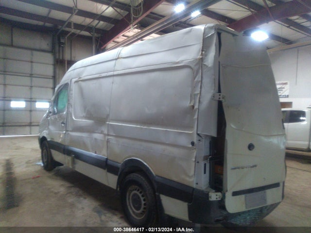 Freightliner Sprinter 2500 Normal Roof 2016 WDYPE7DDXGP212254 Image 3