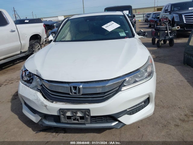 Honda ACCORD EX 2017 1HGCR2F03HA052204 Image 12