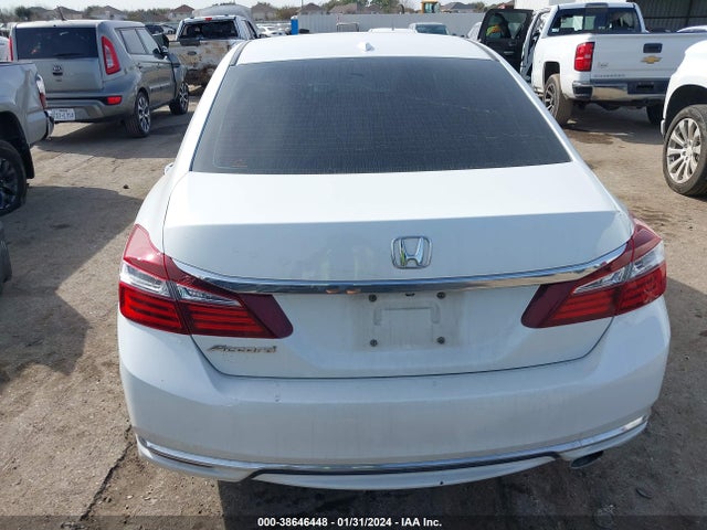 Honda ACCORD EX 2017 1HGCR2F03HA052204 Image 16