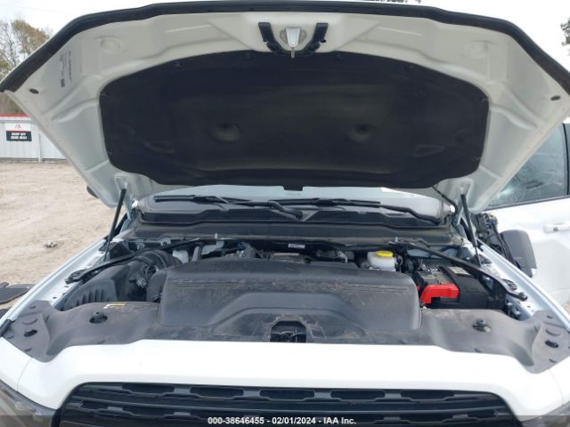 3C6UR5TL1NG373519 RAM 2500 Limited Mega Cab 4x4 6'4 Box