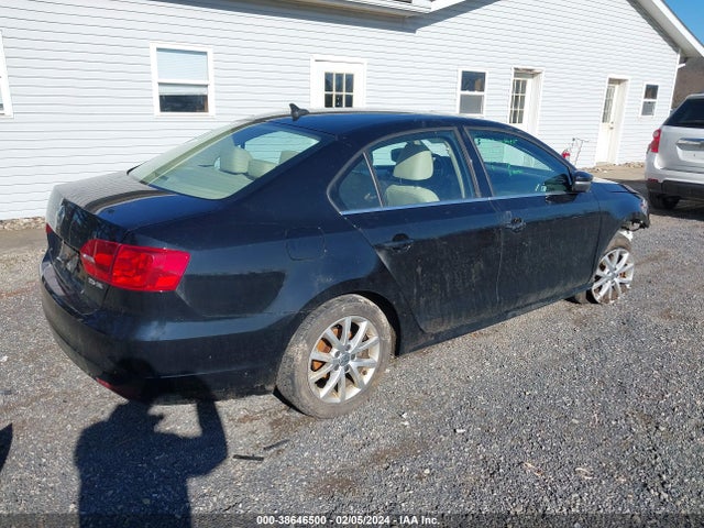 2013 VOLKSWAGEN JETTA 2.5L SE VIN: 3VWDP7AJ1DM308713