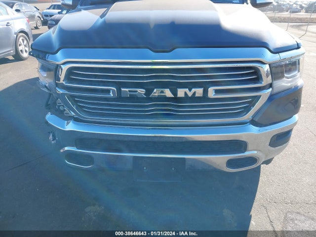 RAM 1500 Laramie  4x4 5'7 Box 2022 1C6SRFJT5NN394848 Image 12