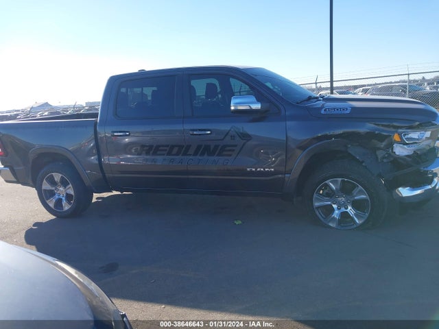 RAM 1500 Laramie  4x4 5'7 Box 2022 1C6SRFJT5NN394848 Image 13