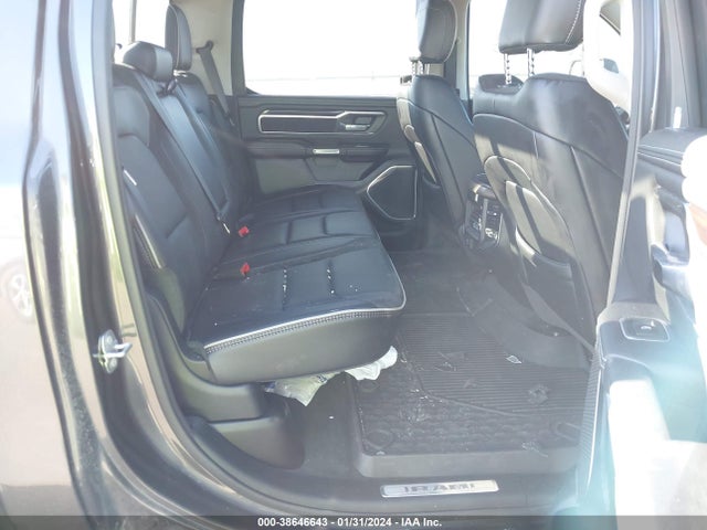RAM 1500 Laramie  4x4 5'7 Box 2022 1C6SRFJT5NN394848 Image 8
