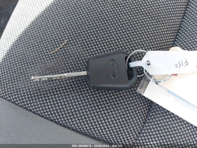 1FTEW1EP0KKE93900 Ford F-150 Xl