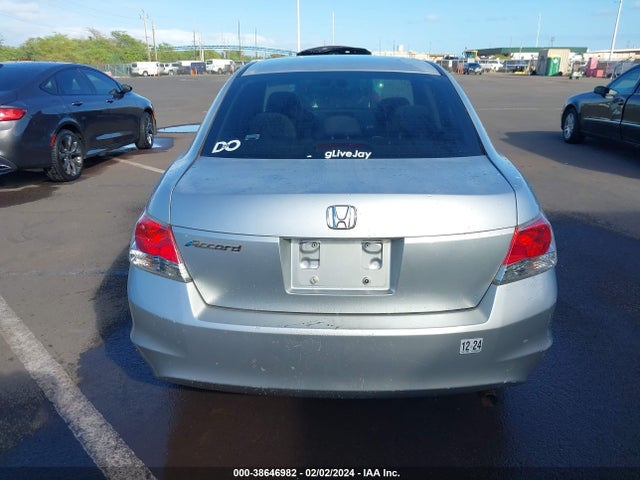 2010 HONDA ACCORD 2.4 LX VIN: 1HGCP2F39AA013607
