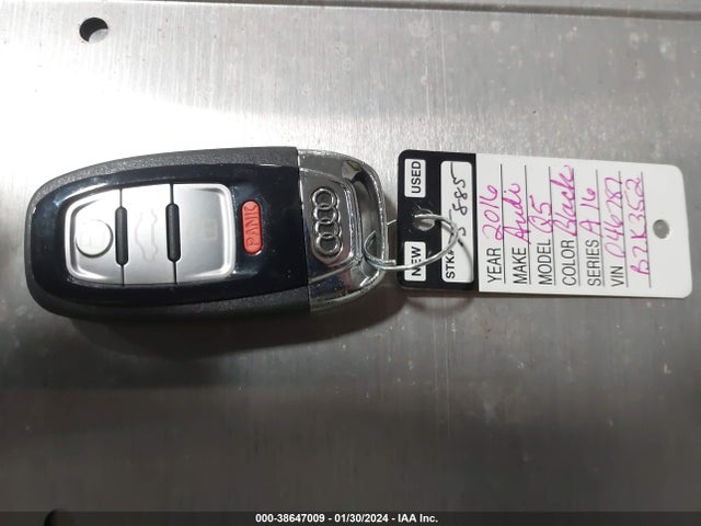 Audi Q5 2.0t Premium 2016 WA1C2AFP8GA046787 Image 11