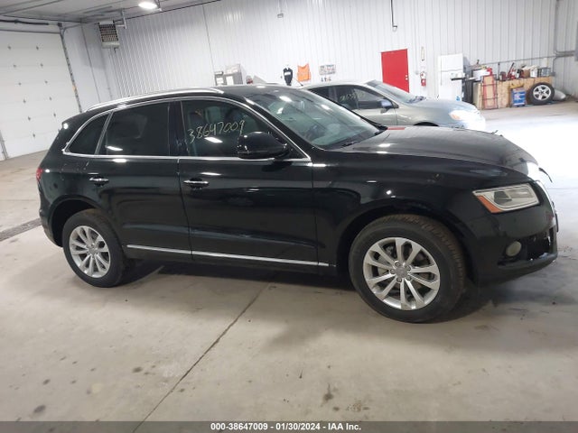 Audi Q5 2.0t Premium 2016 WA1C2AFP8GA046787 Image 13