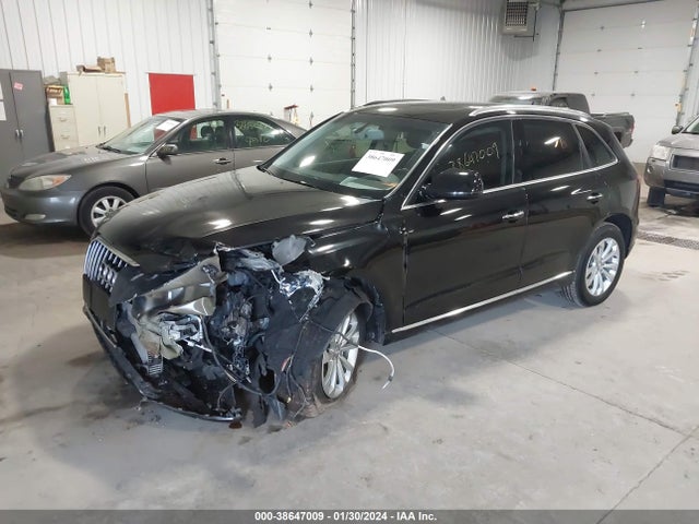 Audi Q5 2.0t Premium 2016 WA1C2AFP8GA046787 Image 2
