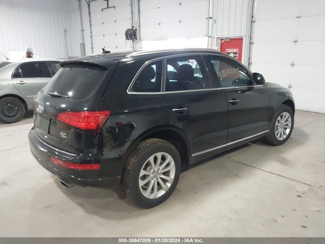 Audi Q5 2.0t Premium 2016 WA1C2AFP8GA046787 Image 4