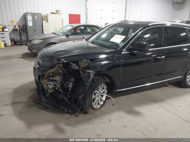 Audi Q5 2.0t Premium 2016 WA1C2AFP8GA046787 Image 6