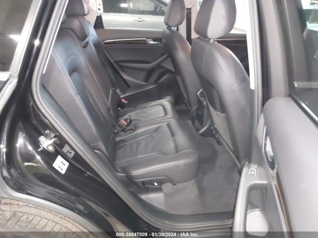 Audi Q5 2.0t Premium 2016 WA1C2AFP8GA046787 Image 8