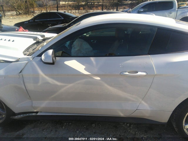 Ford Mustang Ecoboost 2016 1FA6P8TH1G5250730 Image 14