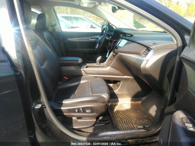 Cadillac XT5 LUXURY 2017 1GYKNDRS8HZ262971 Image 5