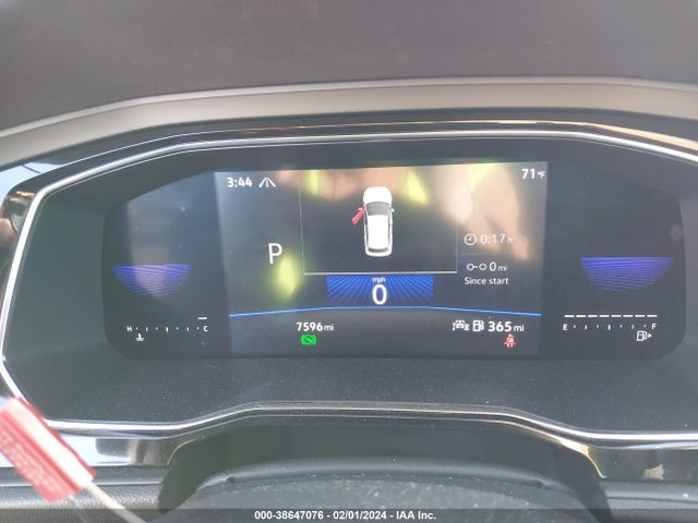 3VWBM7BU1NM023357 Volkswagen 1.5 tsi