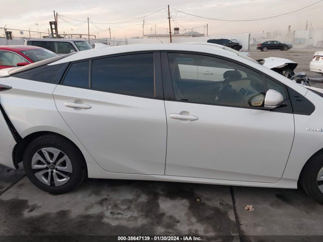 Toyota PRIUS 2017 JTDKBRFU9H3557517 Image 13