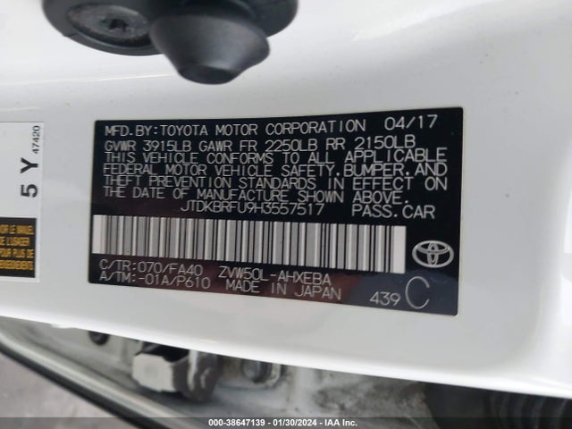Toyota PRIUS 2017 JTDKBRFU9H3557517 Image 9