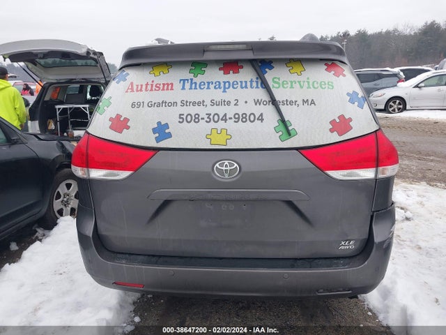 Toyota Sienna Xle 7 Passenger 2014 5TDDK3DC2ES092508 Image 15