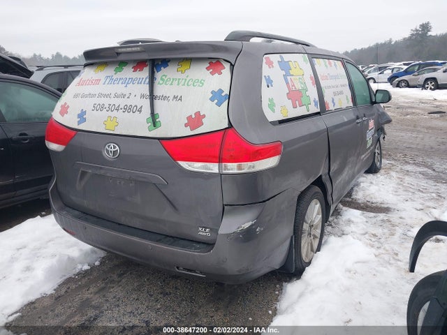 Toyota Sienna Xle 7 Passenger 2014 5TDDK3DC2ES092508 Image 4