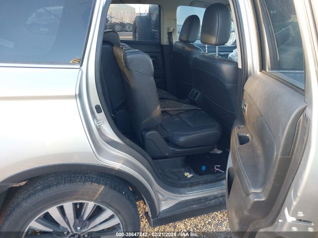 Mitsubishi Outlander Se 2.4 2020 JA4AD3A38LJ000484 Image 8