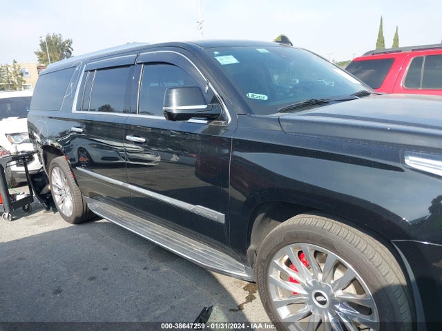 1GYS3HKJ9LR184899 Cadillac Escalade Esv 2wd Luxury