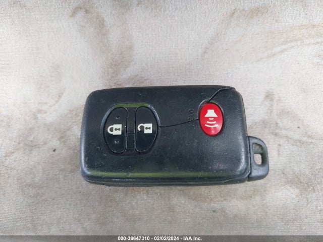 Toyota Prius Three 2015 JTDKN3DU4F1920225 Image 11
