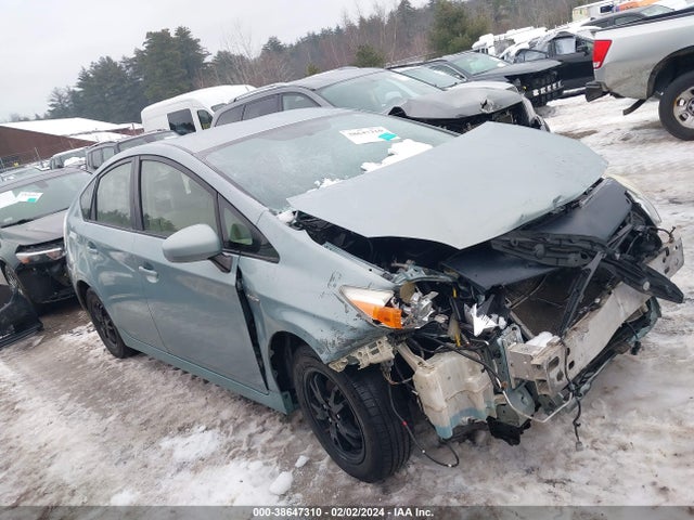 Toyota Prius Three 2015 JTDKN3DU4F1920225 Image 14