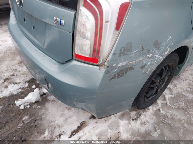 Toyota Prius Three 2015 JTDKN3DU4F1920225 Image 19