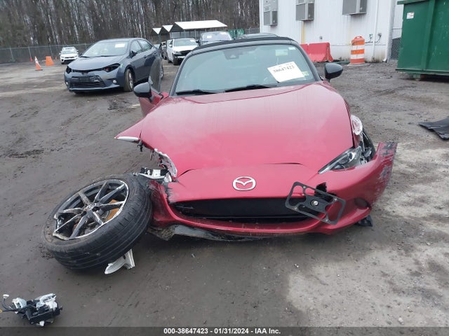 Mazda Mx-5 Miata Club 2019 JM1NDAC78K0310960 Image 13