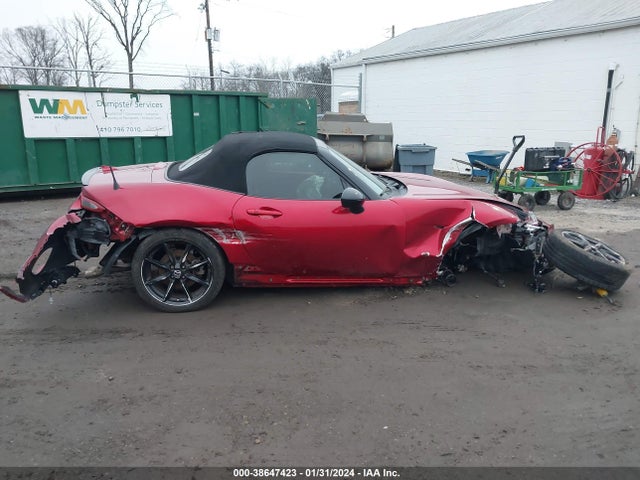 Mazda Mx-5 Miata Club 2019 JM1NDAC78K0310960 Image 14