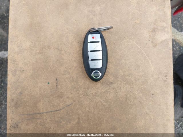 5N1AT3BA3MC822231 Nissan Rogue Sv Fwd