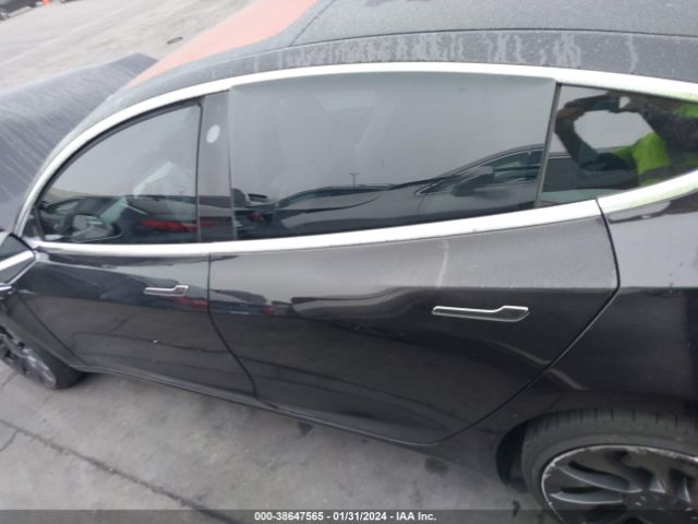 5YJ3E1EB6JF078820 Tesla Model 3 Long Range/performance