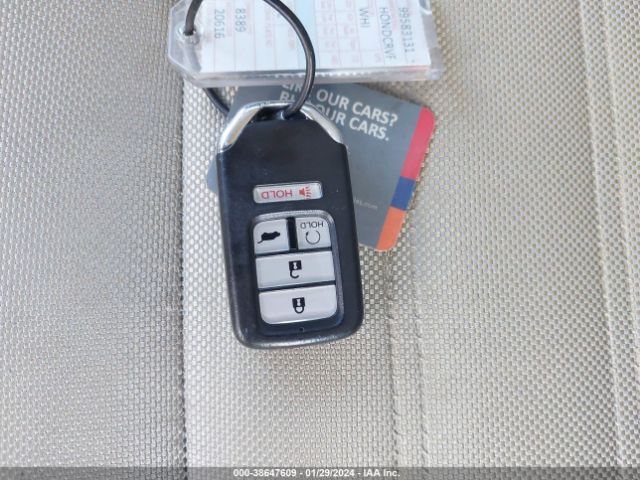 5J6RW1H50KA015245 Honda CR-V EX
