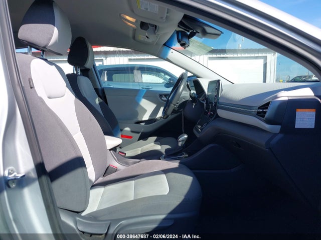 2020 HYUNDAI IONIQ HYBRID SE VIN: KMHC75LC8LU209278