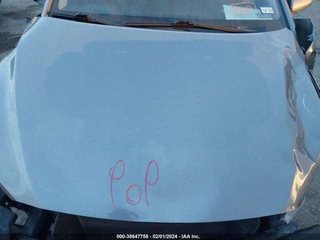2018 HYUNDAI ELANTRA SEL VIN: KMHD84LF8JU574479