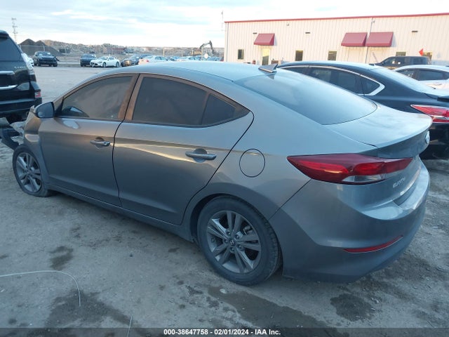 2018 HYUNDAI ELANTRA SEL VIN: KMHD84LF8JU574479