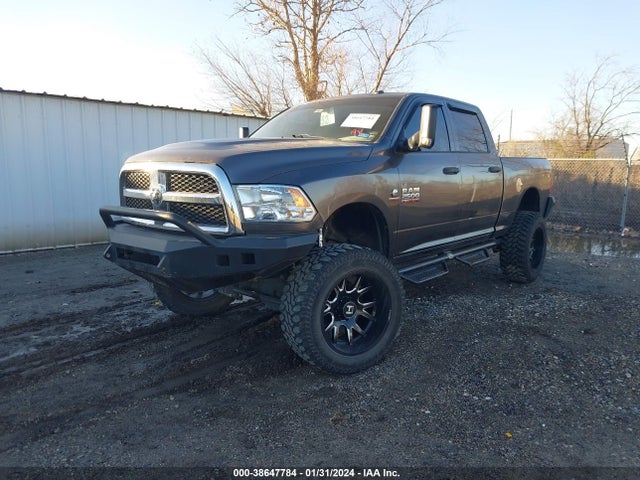 RAM 2500 Tradesman 2015 3C6UR5CLXFG588446 Image 2