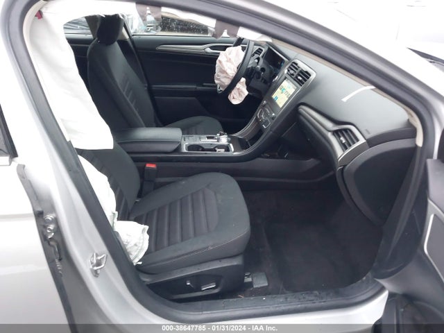 Ford FUSION SE 2018 3FA6P0HD8JR199948 Image 5